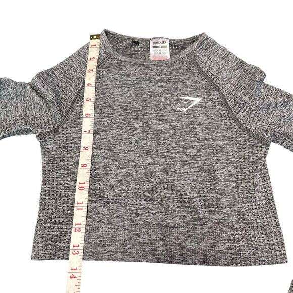 Gymshark Vital Seamless Women’s XS Heather Gray Round Neck Crop Top Thumbholes - Picture 11 of 12